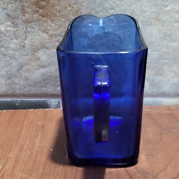 Vintage Cobalt Blue Chevron Pattern Depression Glass Creamer Pitcher - Picture 6 of 12